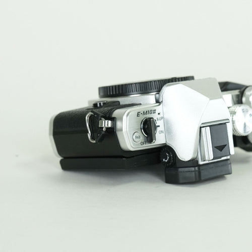 Olympus Mirrorless Interchangeable Lips 9,030 Om-D E-M10 Mark Ii