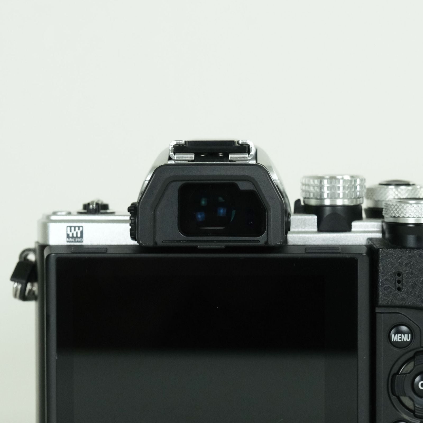 Olympus Mirrorless Interchangeable Lips 9,030 Om-D E-M10 Mark Ii