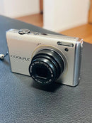 Compact Digital Cameras Nikon Coolpix S640