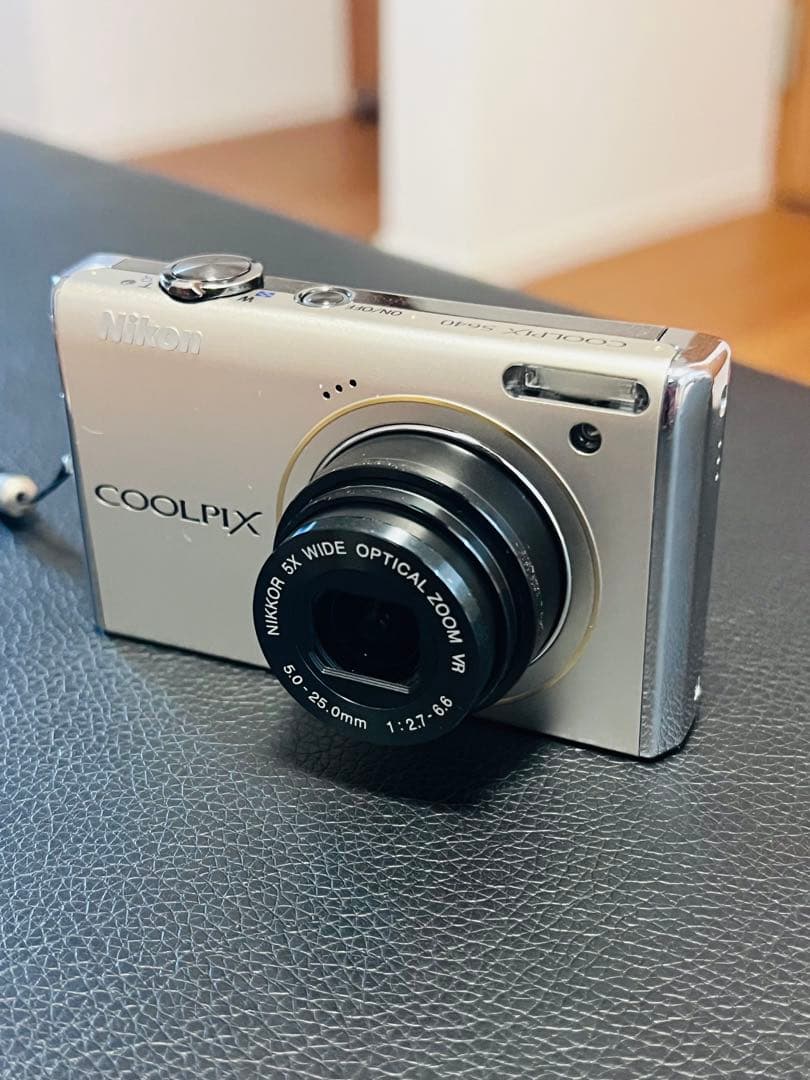 Compact Digital Cameras Nikon Coolpix S640