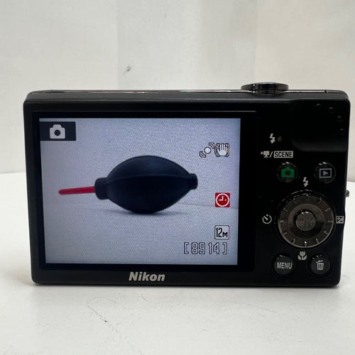 Nikon Compact Digital Camera 1-000134 Coolpix S640