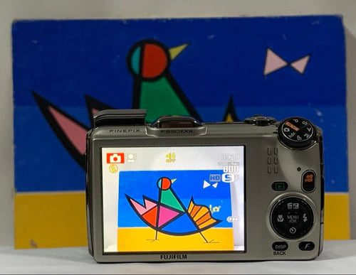 Fujifilm Compact Digital Camera Finepix F550Exr
