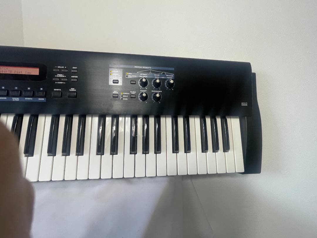 Others Roland Juno-D