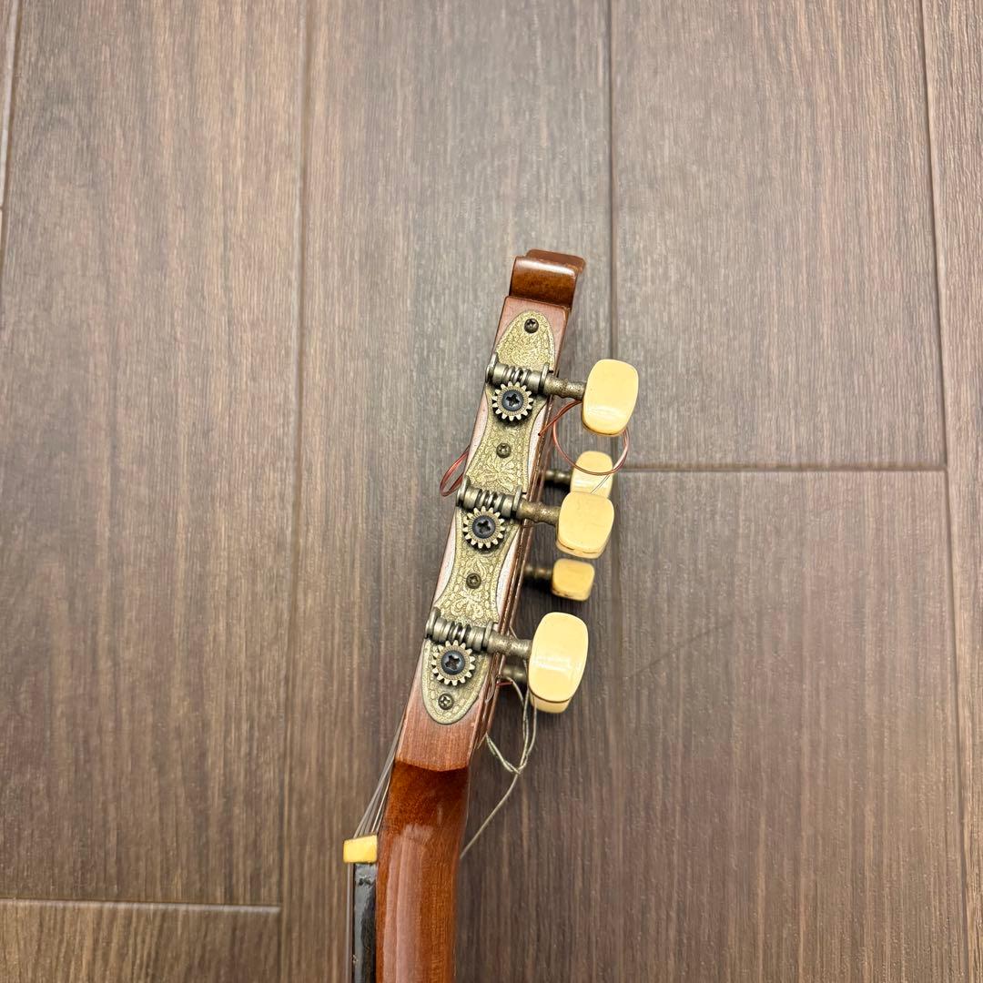Classical Guitars Yamaha C-170A