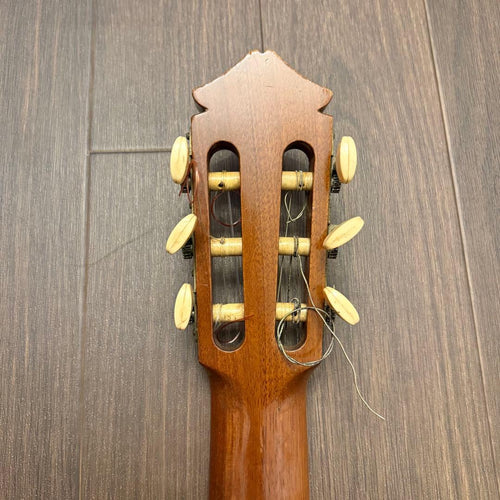 Classical Guitars Yamaha C-170A
