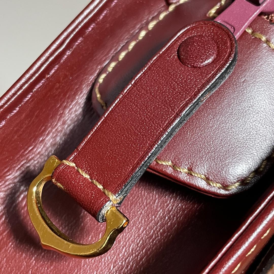 Cartier Clutch Bags