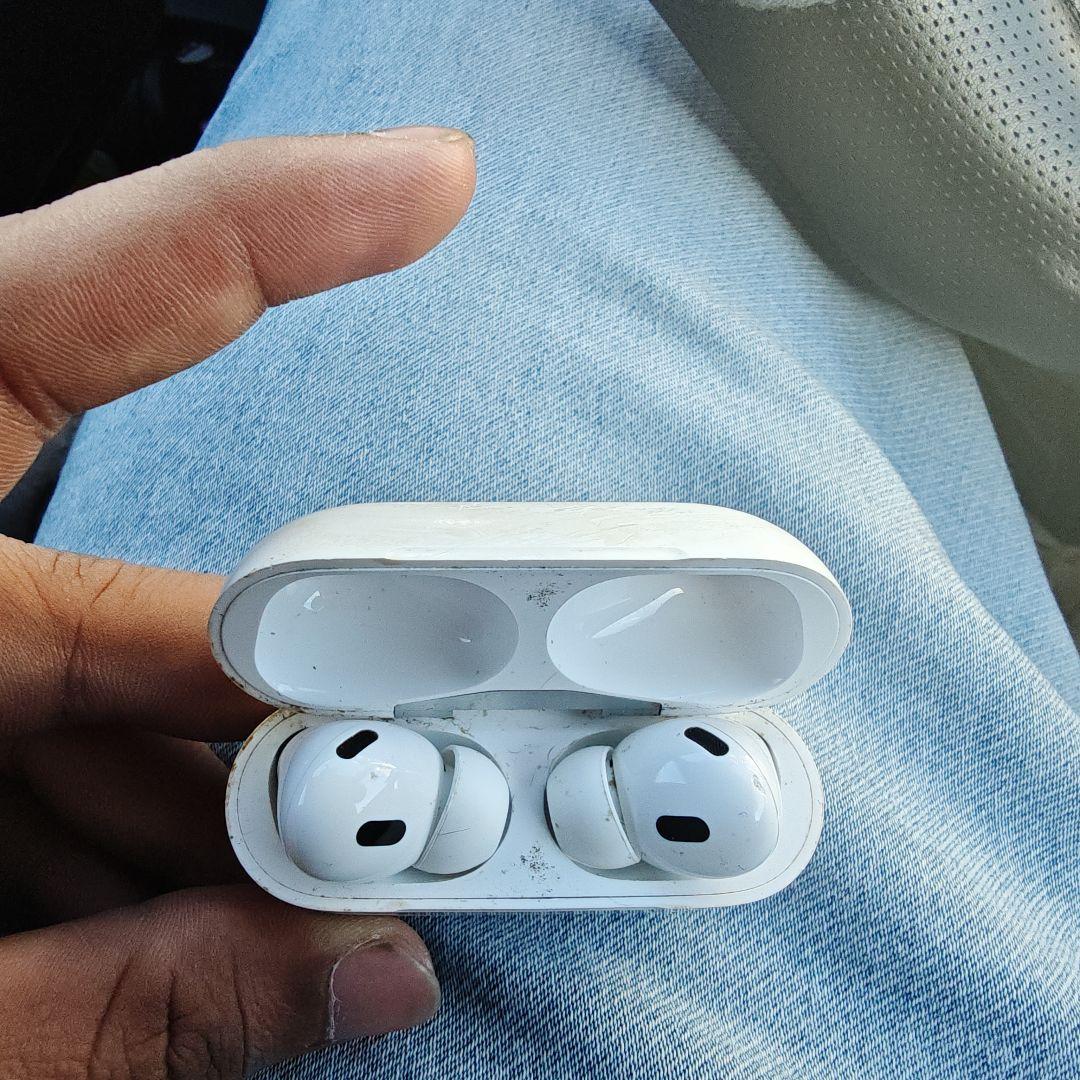 Apple Airpods Body