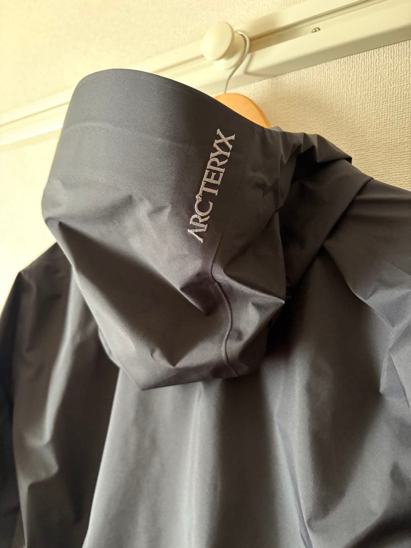 Arc'Teryx Mountain Parkas Sl S