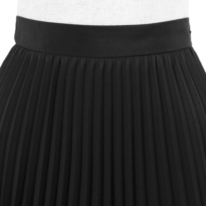 Miu Others 38 2019