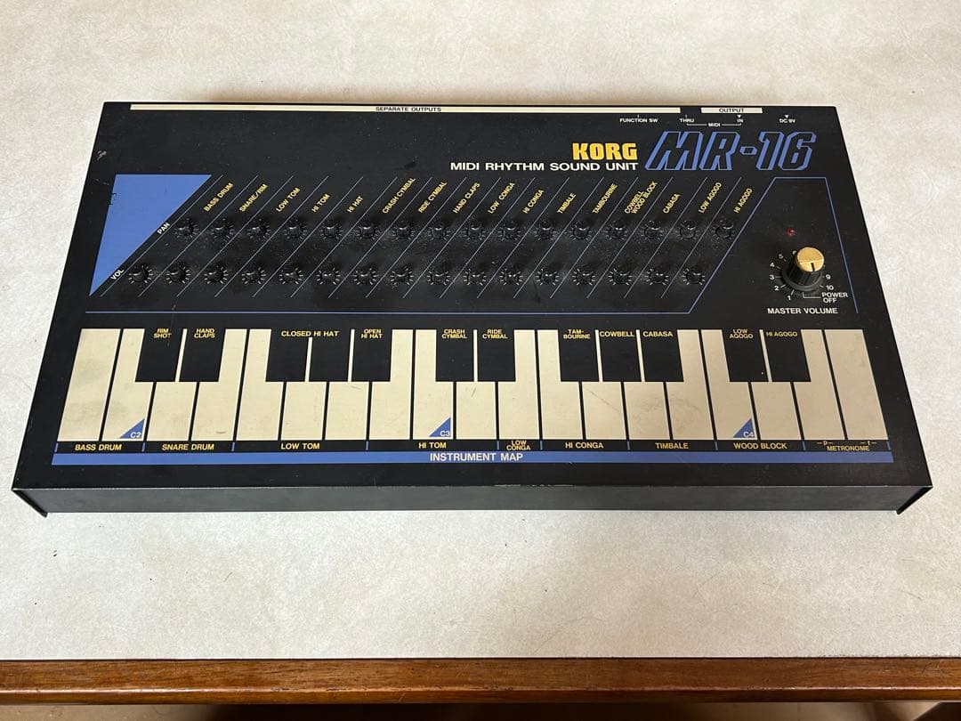 Rhythm Machine Korg Mr-16 Midi