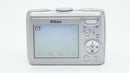 Compact Digital Camera D2126 Nikon Coolpix P4 Vr