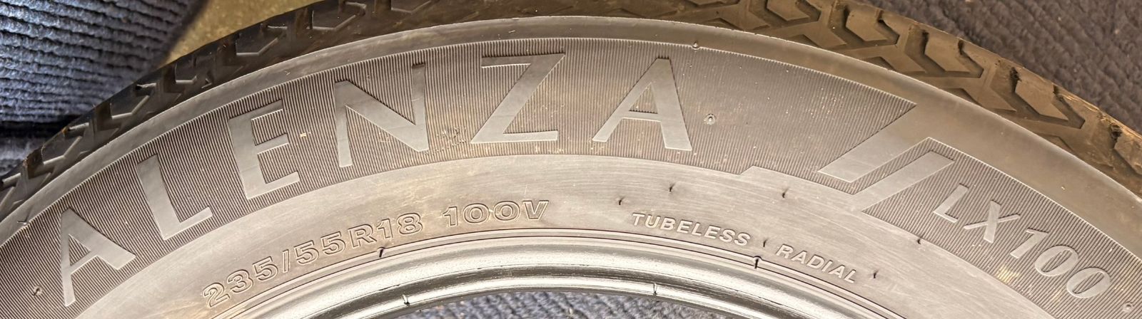 Bridgestone 18 Inches 2023 7.5 Alenza Lx100 1 235/55R18 Asp3711