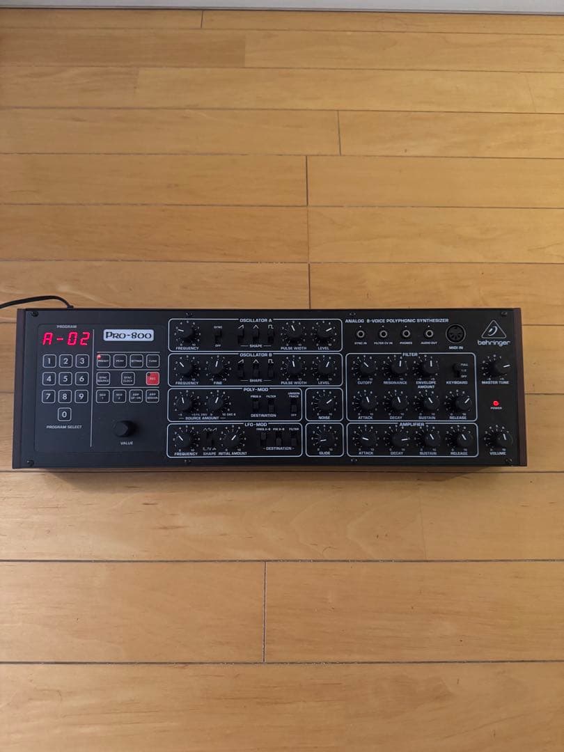 Behringer Analog Synthesizer Pro-800