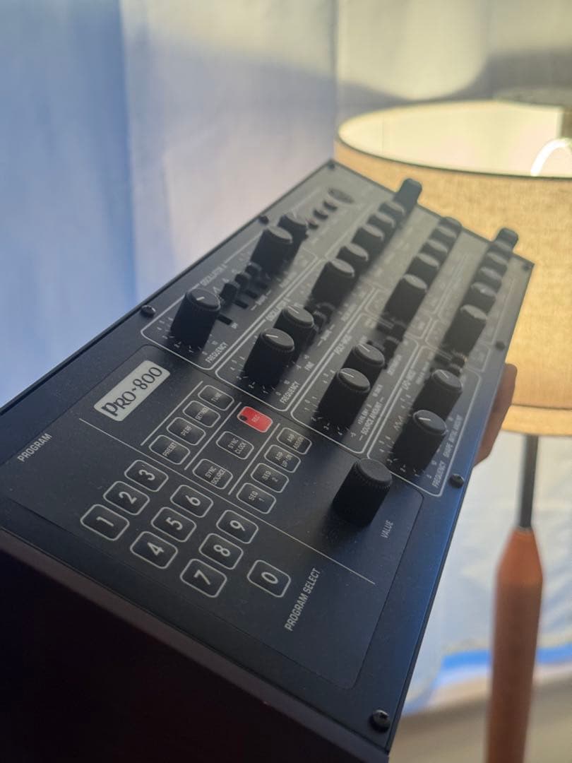 Behringer Analog Synthesizer Pro-800