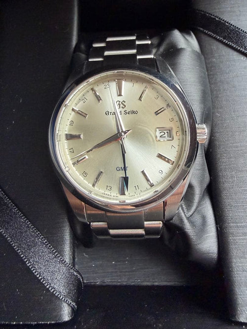 Grand Seiko Quartz Watches Sbgn011