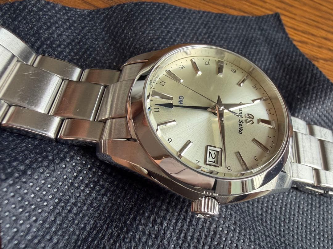 Grand Seiko Quartz Watches Sbgn011