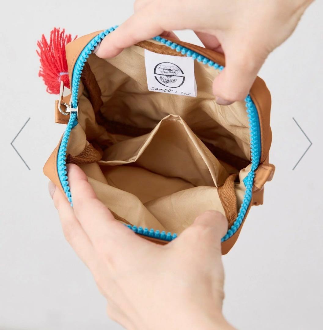 Ear Papillonner Pouch Sampo