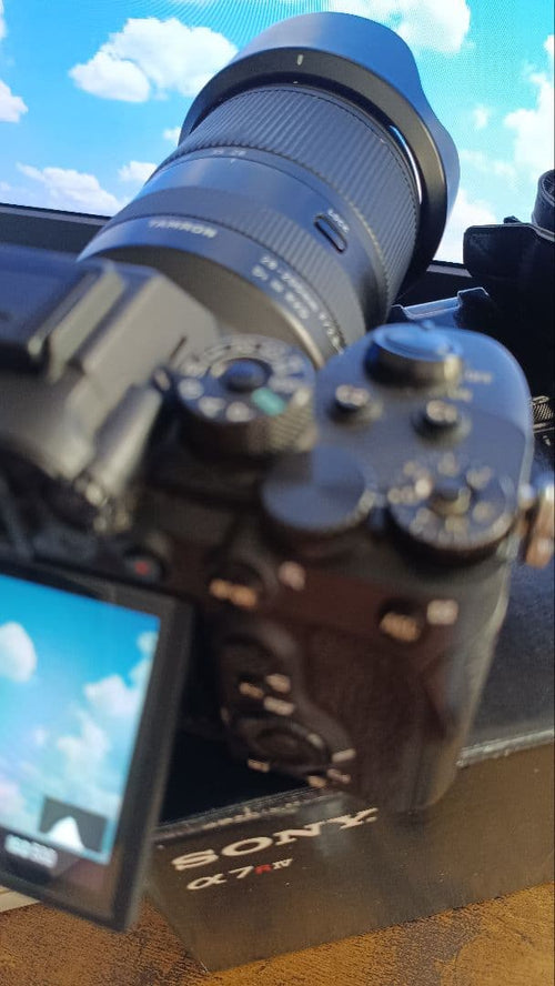 Sony Mirrorless Interchangeable Lips A7R I V Tamron 28-200Mm 7