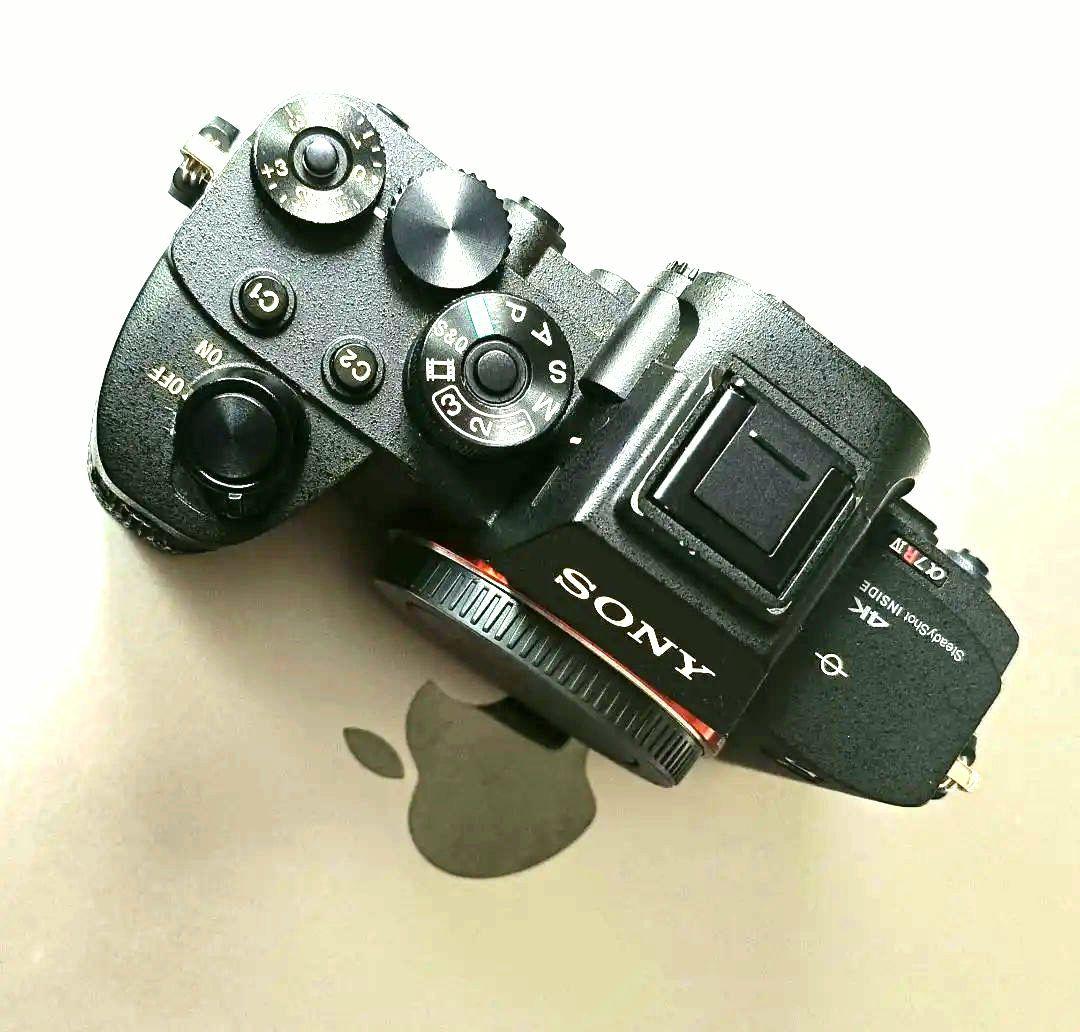 Sony Mirrorless Interchangeable Lens Cameras A7R I V Tamron 28-200Mm 7