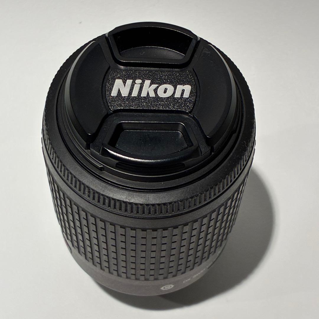Nikon Zoom Lenses Af-S Dx Nikkor Ed 55-200Mm