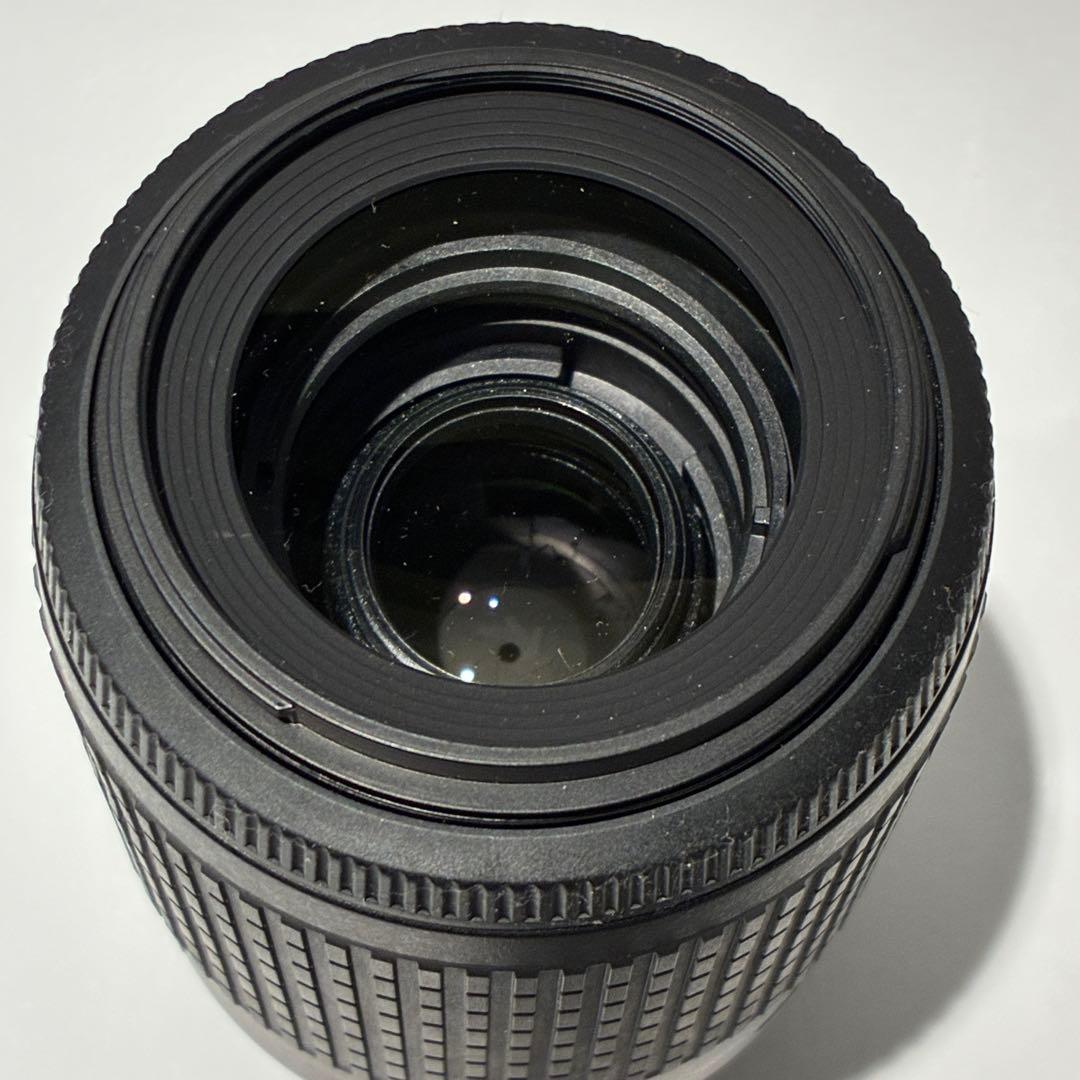 Nikon Zoom Lenses Af-S Dx Nikkor Ed 55-200Mm