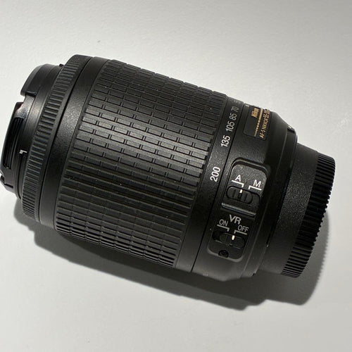 Nikon Zoom Lenses Af-S Dx Nikkor Ed 55-200Mm