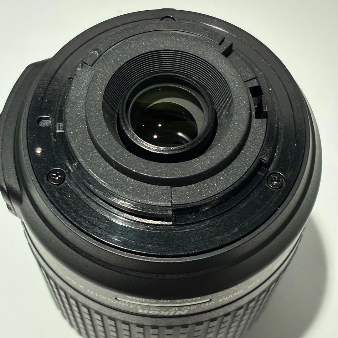 Nikon Zoom Lenses Af-S Dx Nikkor Ed 55-200Mm