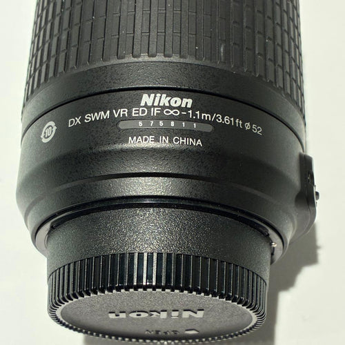 Nikon Zoom Lenses Af-S Dx Nikkor Ed 55-200Mm