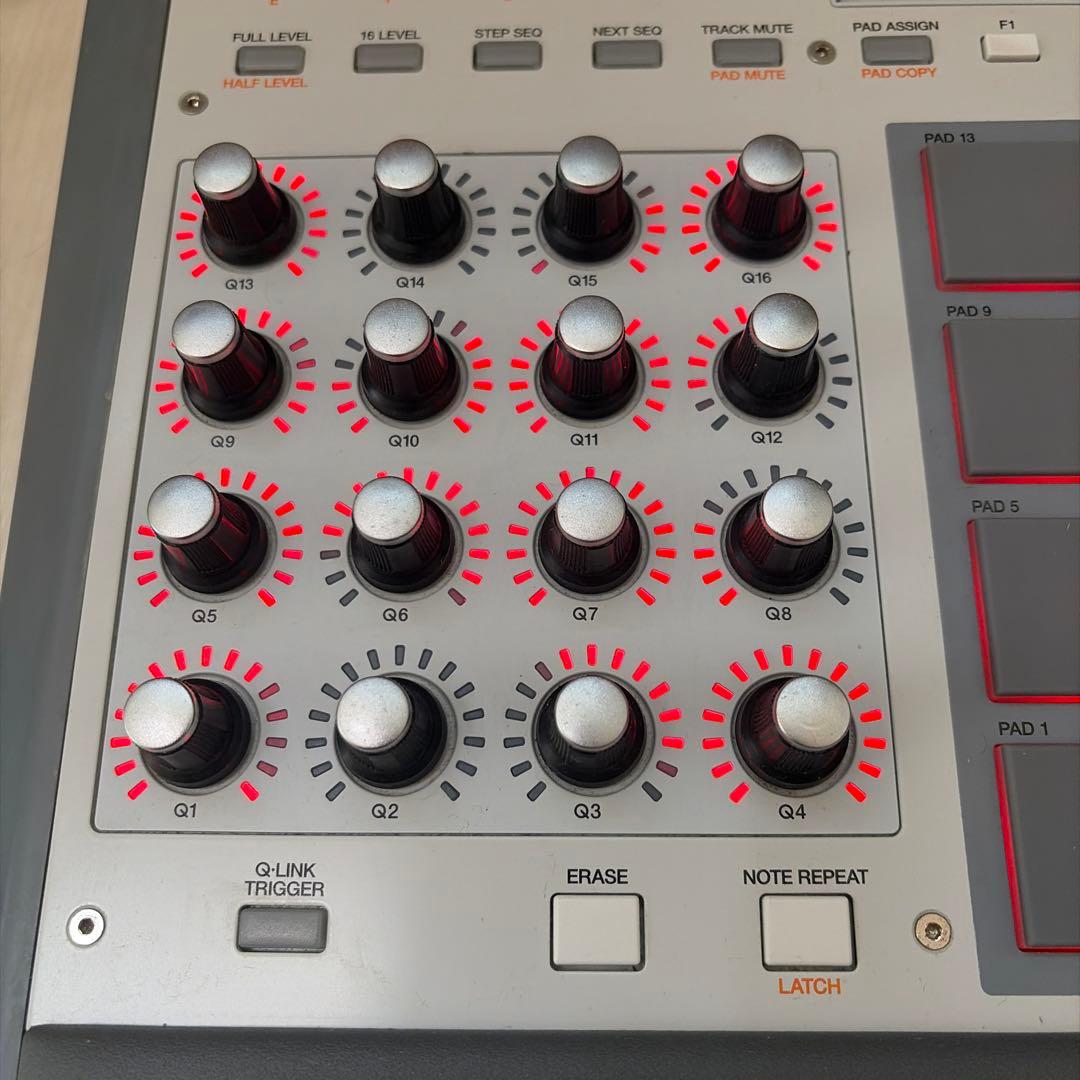 Ahkah Samplers Akai Mpc Renaissance