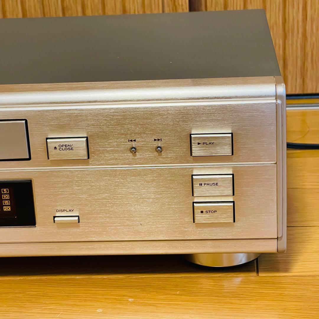 Teac Cd Sacd Player Cd-Z5000