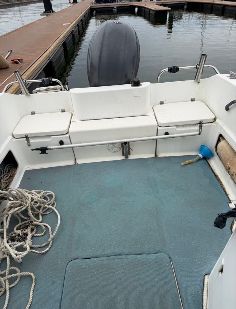 Pleasure Boat Yacht Hull Fr24