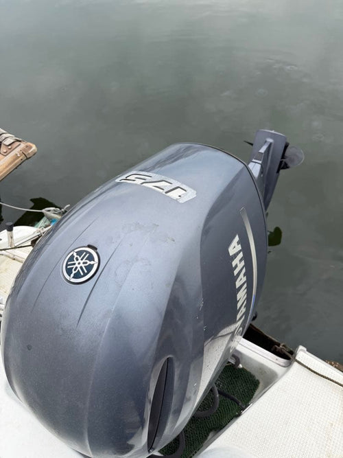 Pleasure Boat Yacht Hull Fr24
