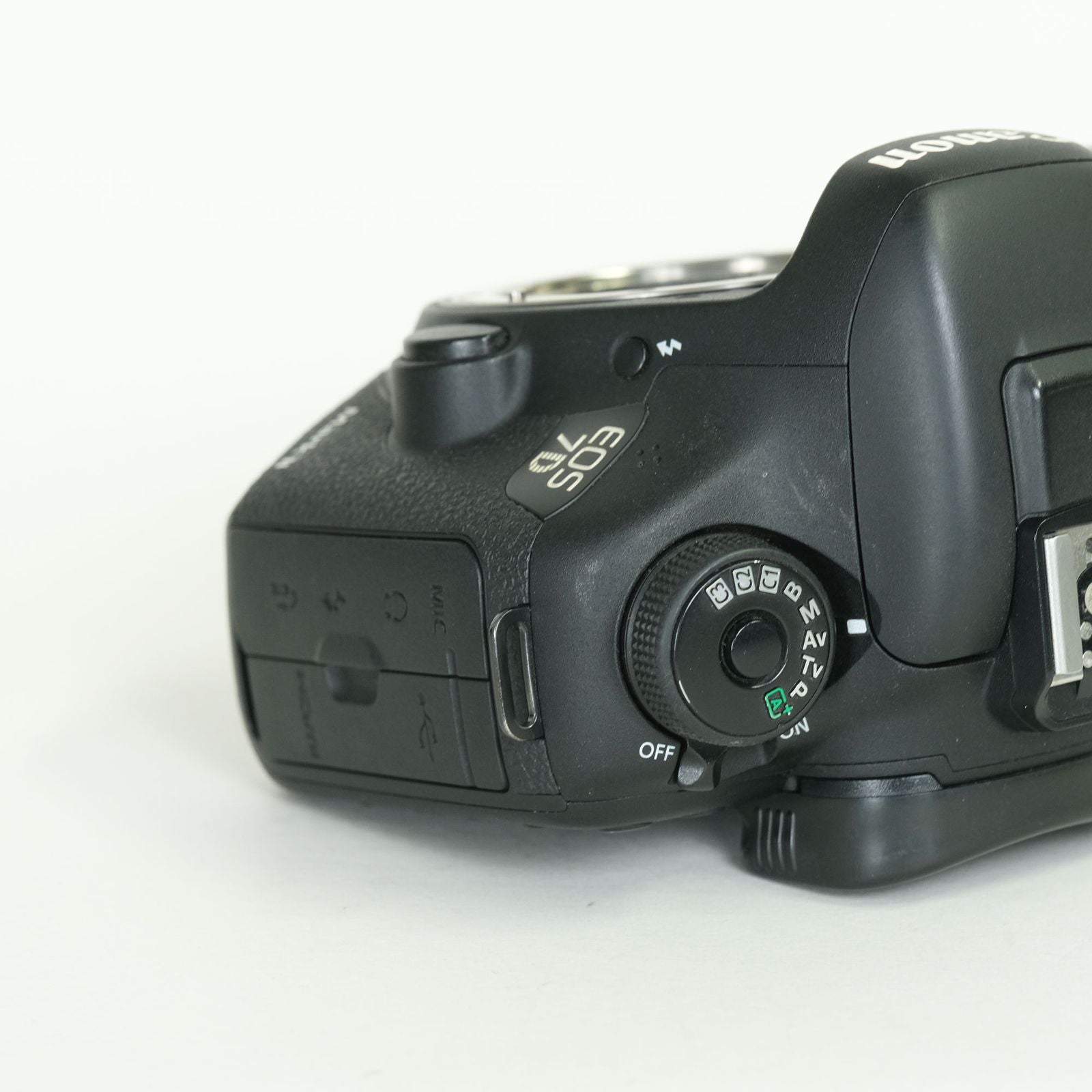 Canon Digital Slr Eos 7D Mark Ii Ef-S