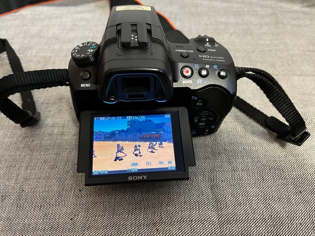 Sony Digital Slrs 37 18-200Mm 4 Sd