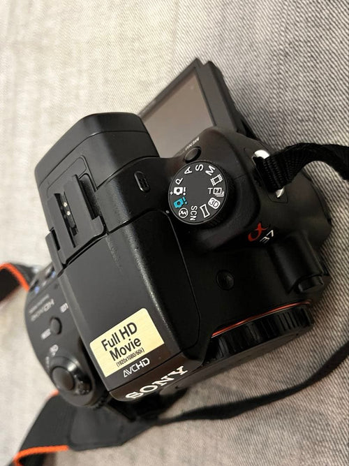 Sony Digital Slrs 37 18-200Mm 4 Sd