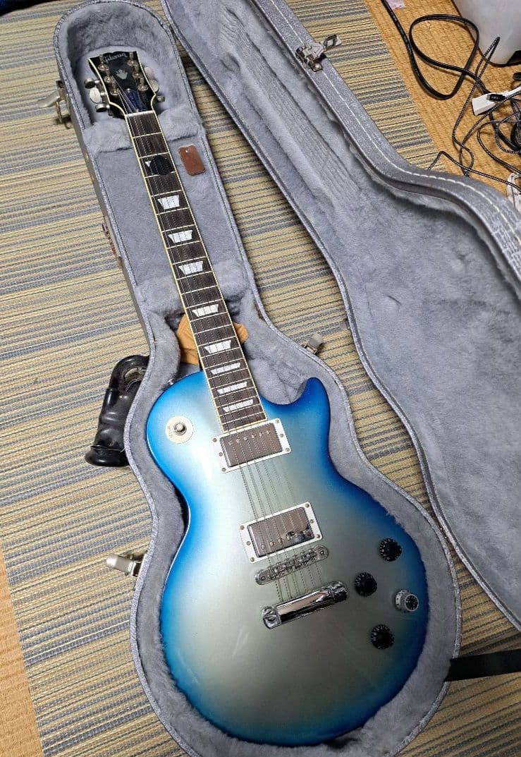 Gibson Electric Guitar