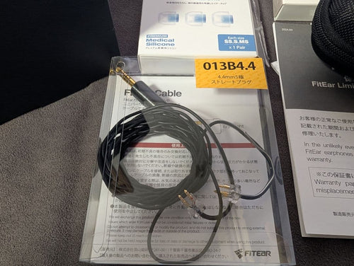 Recableable Earphones Fitear Tg333
