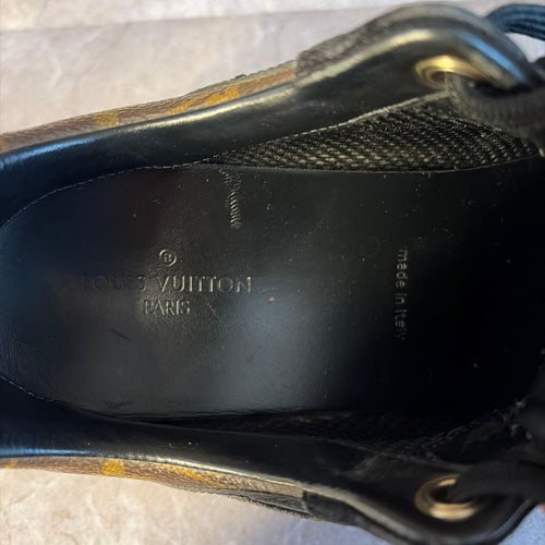 Louis Vuitton Sneakers Lv