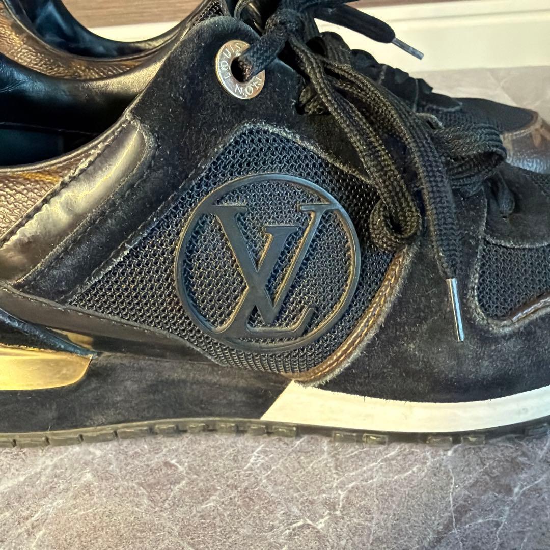 Louis Vuitton Sneakers Lv