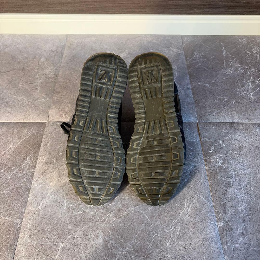 Louis Vuitton Sneakers Lv