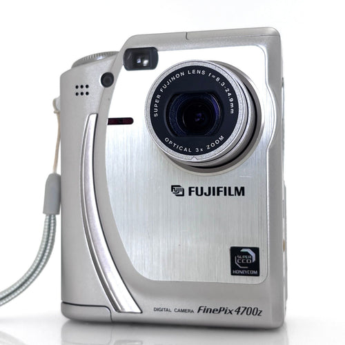 Fujifilm Compact Digital Camera Finepix 4700Z #S410