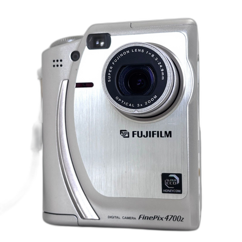 Fujifilm Compact Digital Camera Finepix 4700Z #S410