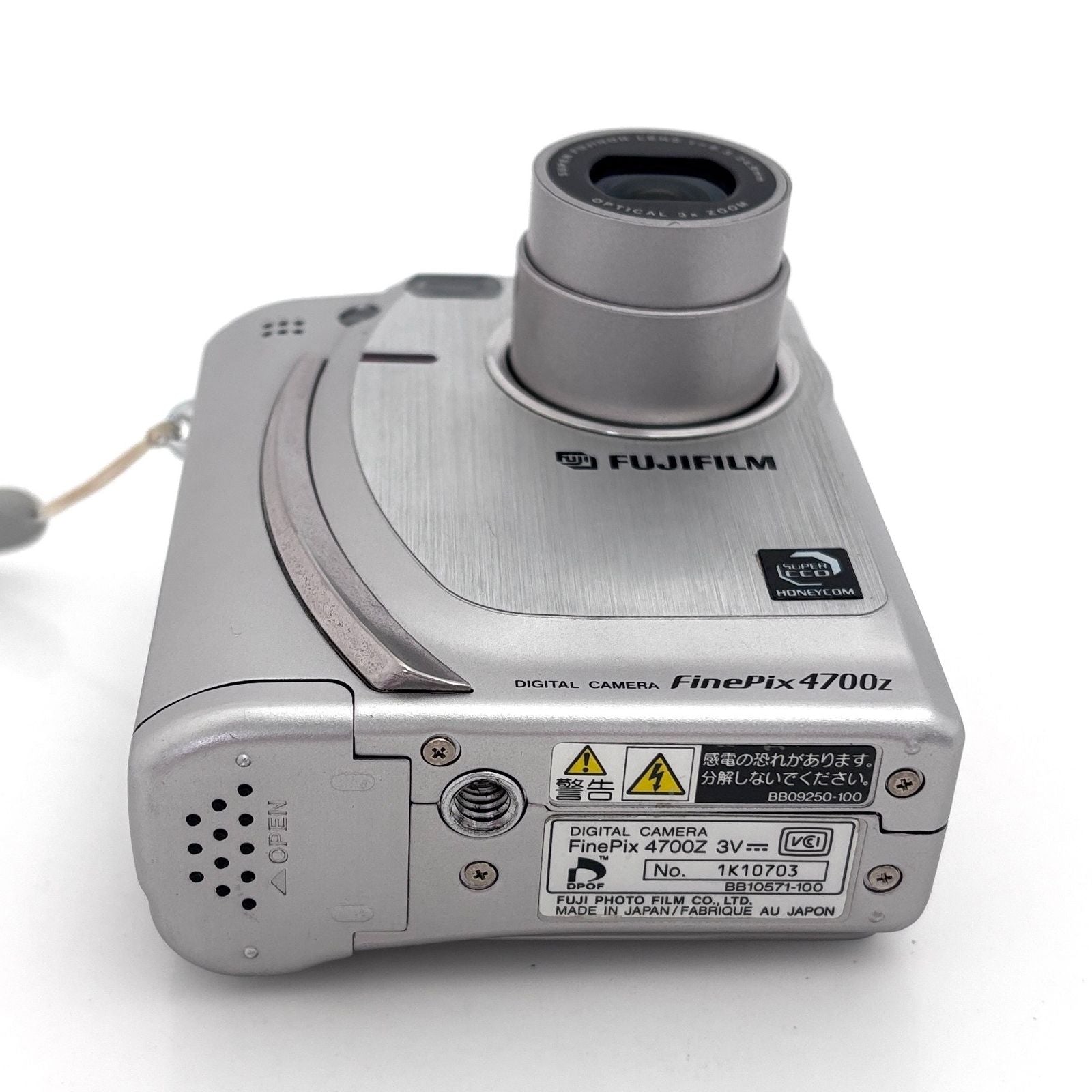 Fujifilm Compact Digital Camera Finepix 4700Z #S410