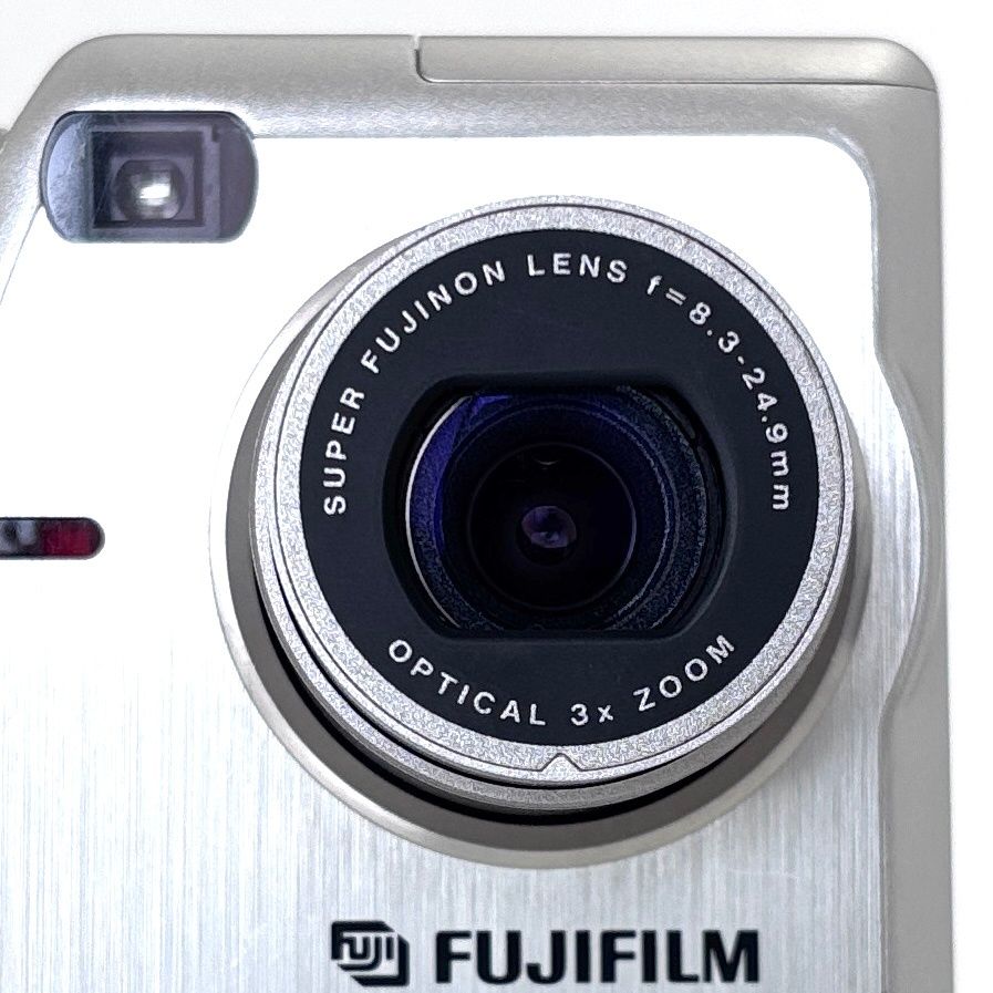 Fujifilm Compact Digital Camera Finepix 4700Z #S410