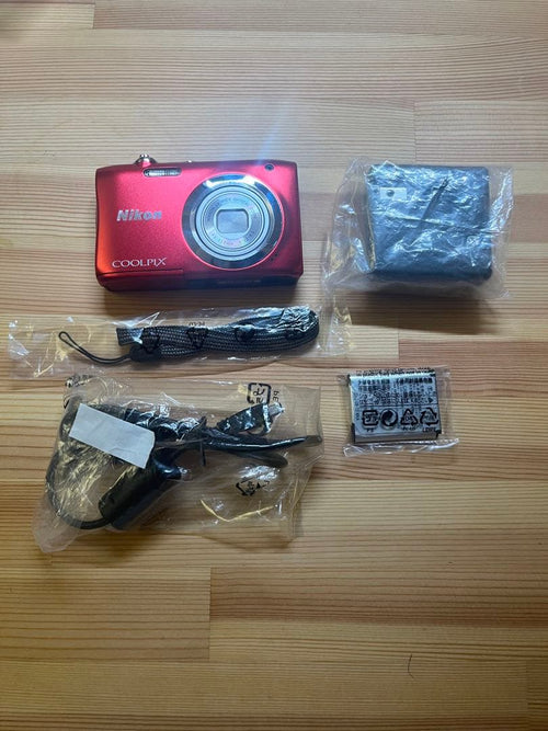 Compact Digital Cameras Nikon A100