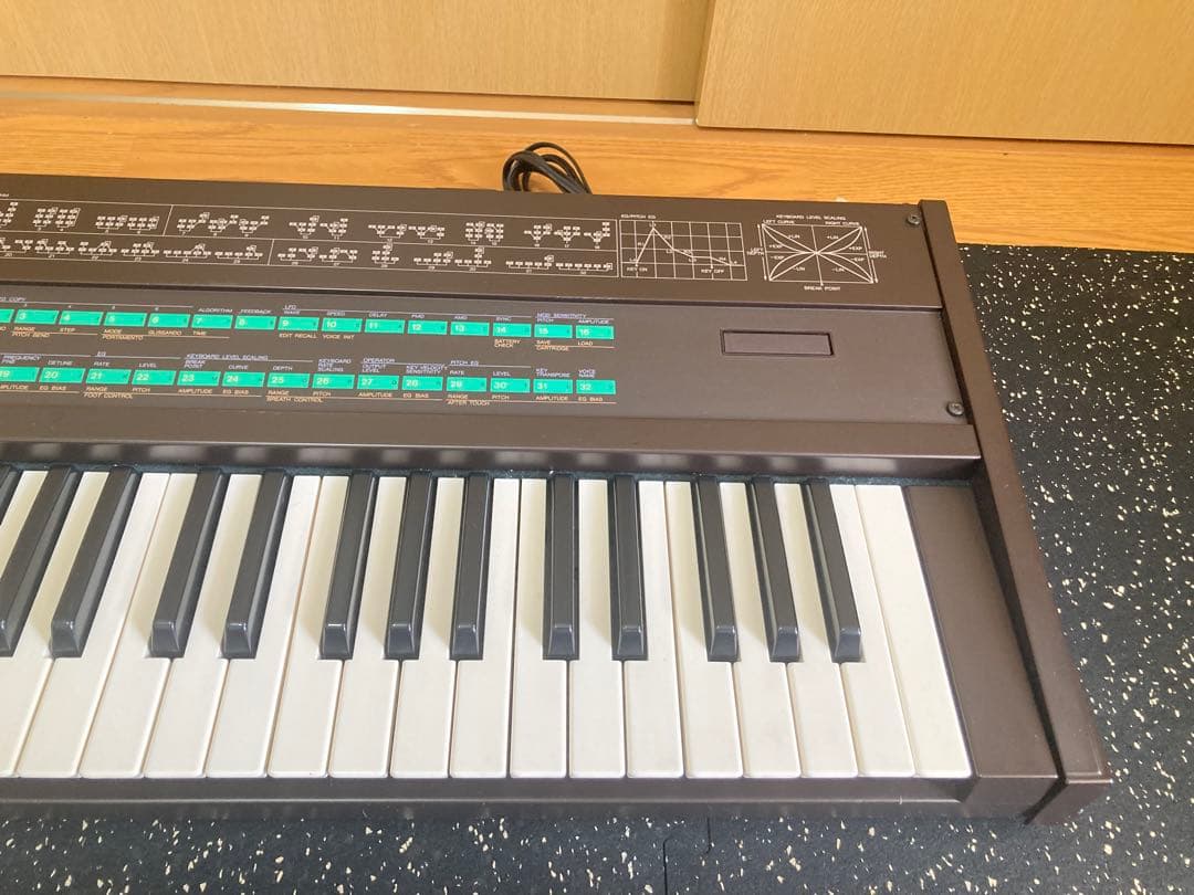 Yamaha Others Dx7 61
