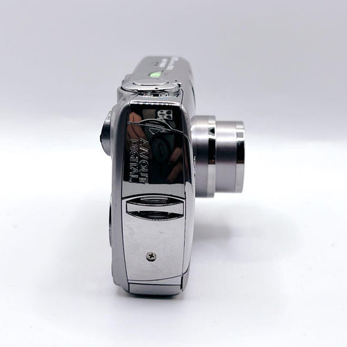 Canon Compact Digital Camera Ixy 900 Is