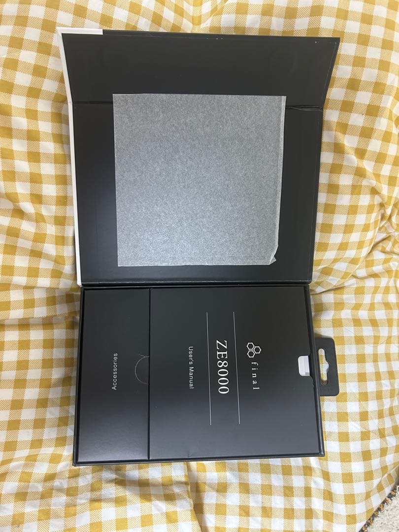 Final Wireless Earphones Ze8000