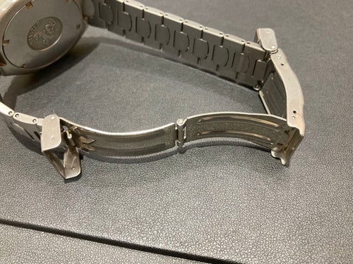 Omega Quartz Watches