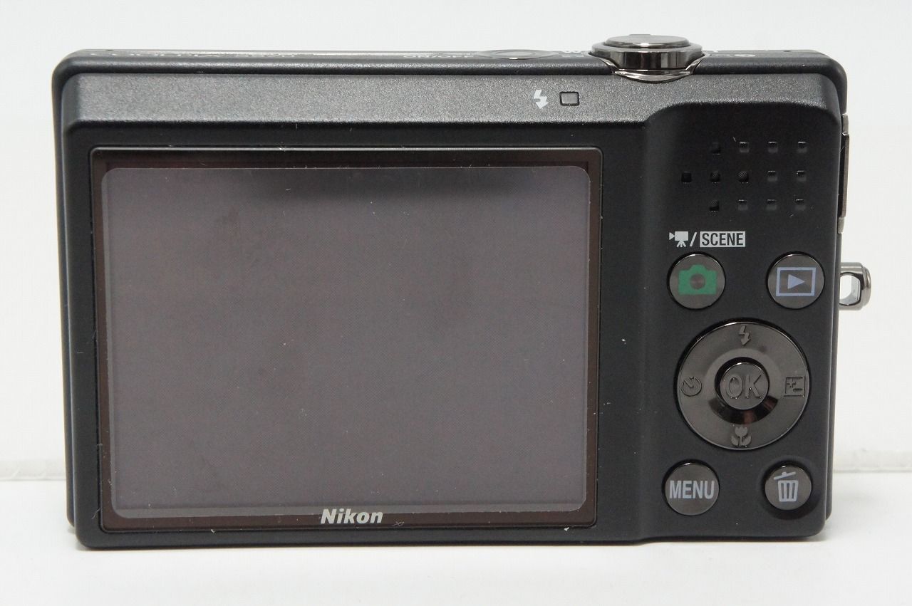 Nikon Compact Digital Camera Coolpix S570 260420Q